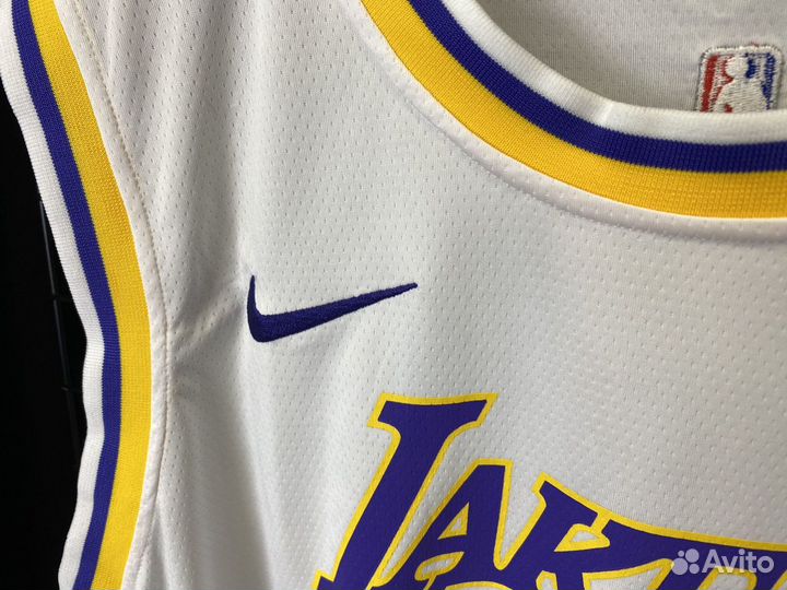 Спортивный костюм Nike Lakers новый