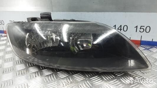 Фара правая audi Q7 (8AD10MU01)