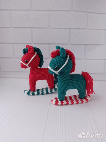 Лошадка качалка