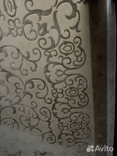 Ковер шерстяной