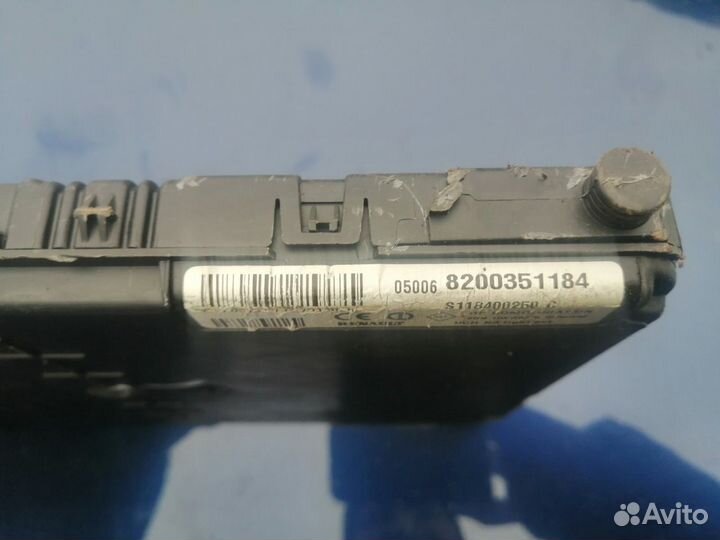 Блок комфорта Renault Megane 2