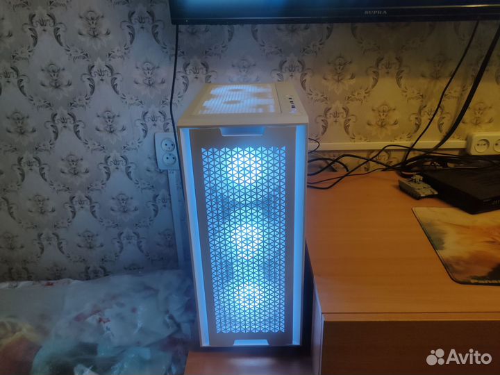 ID-cooling SE 224 xt basic, RGB Power case вентили