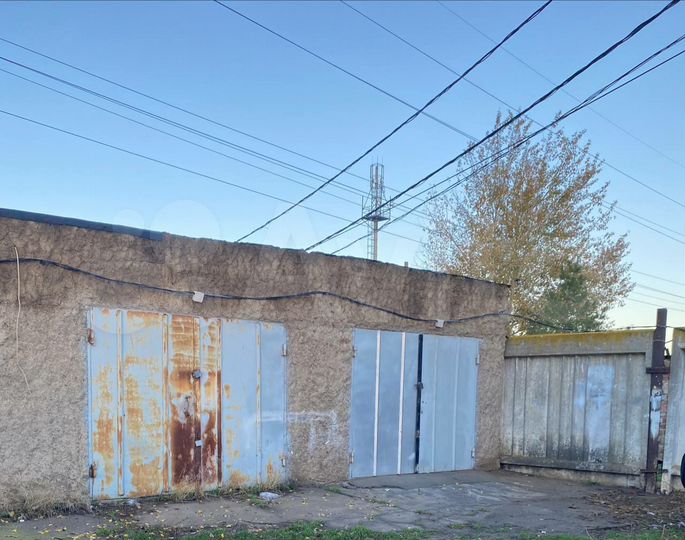 Гараж, > 30 м²