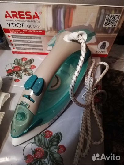 Утюг Aresa AR3105