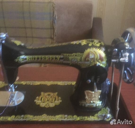 Швейная машина ножная