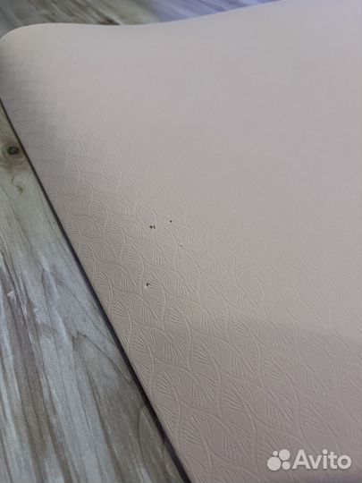 Коврик для йоги и фитнеса