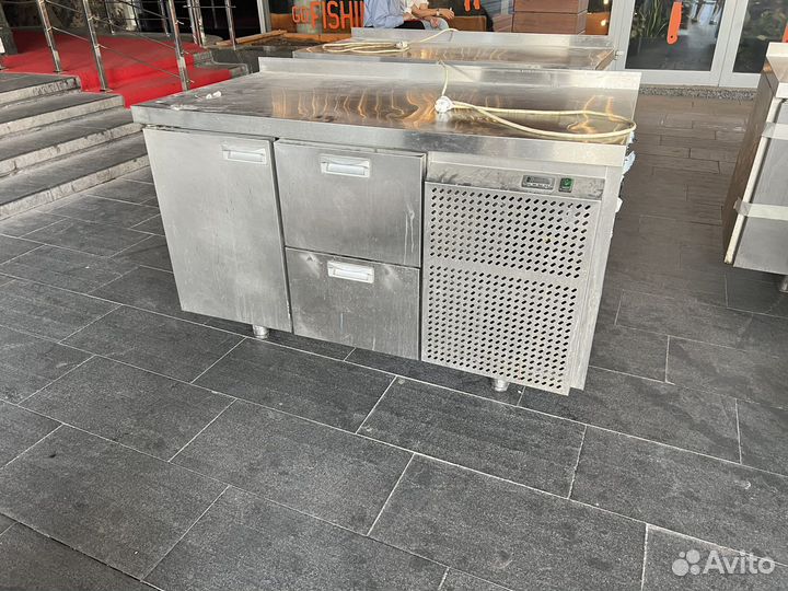 Морозильный стол hicold GN 12/BT