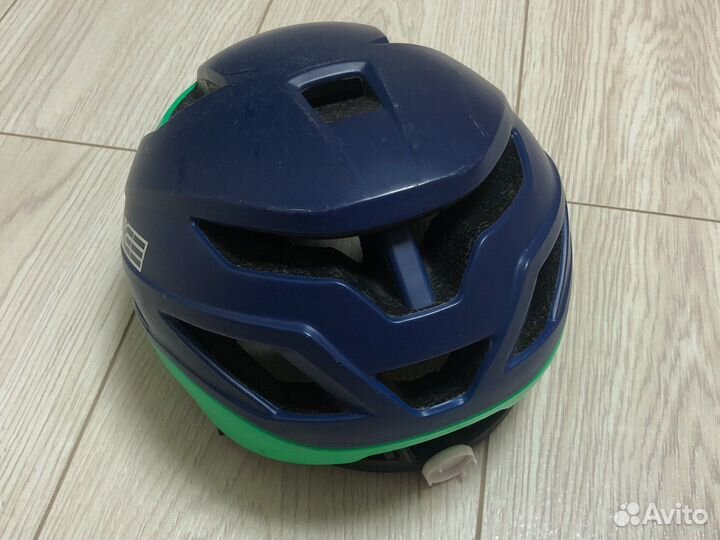 Профессиональный велосипедный шлем