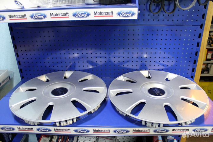 Колпак колесный Форд R-16 комплект