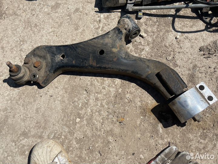 Рычаг передний левый chevrolet captiva 2007