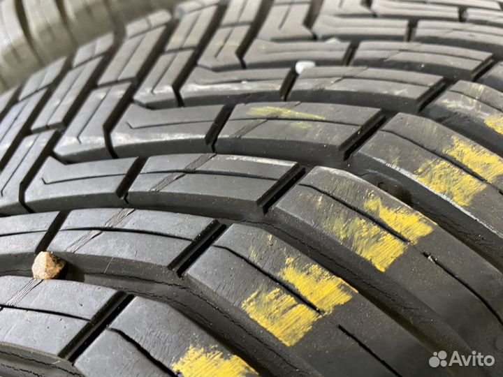 Continental AllSeasonContact 225/65 R17