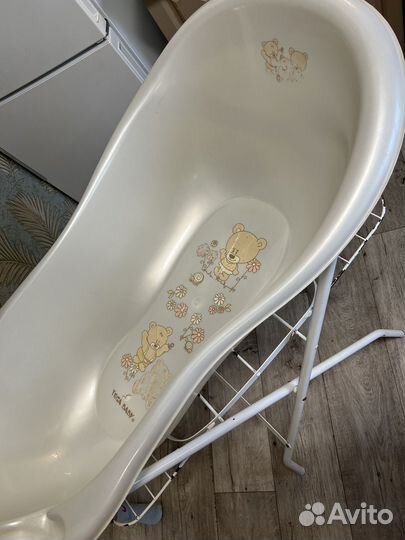 Ванночка с подставкой