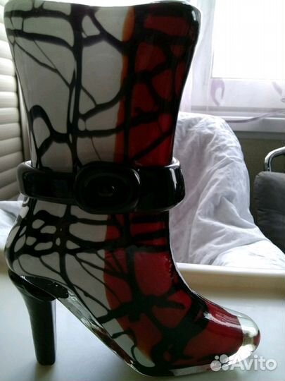 Вазочка и салфетница