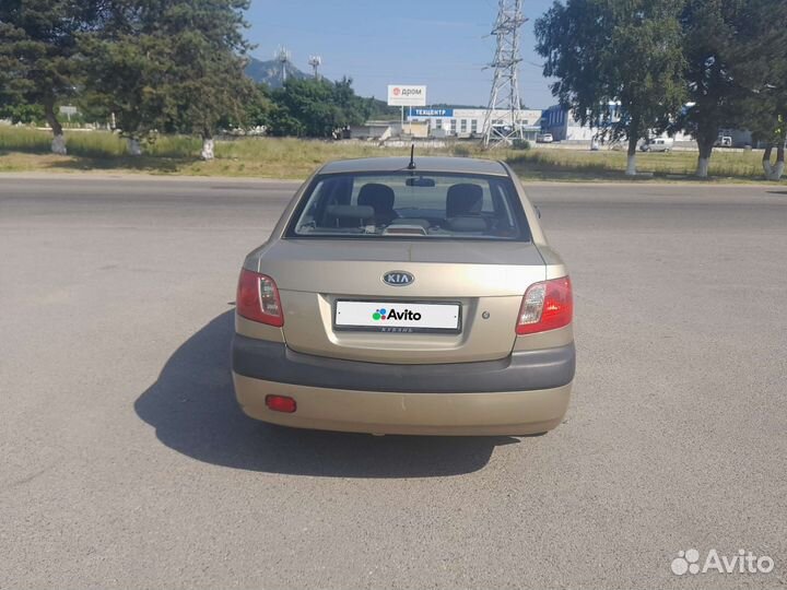 Kia Rio 1.4 МТ, 2009, 291 000 км