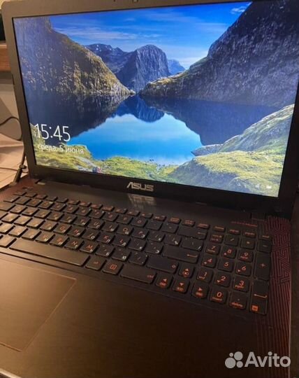 Asus K550V