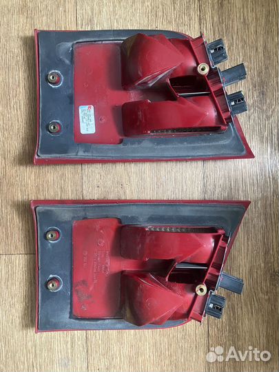 Задние фонари