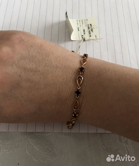 Продам золотой браслет