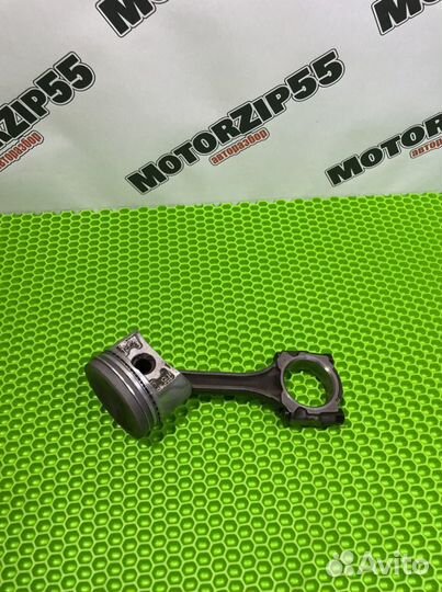 Поршень с шатуном Ga15de