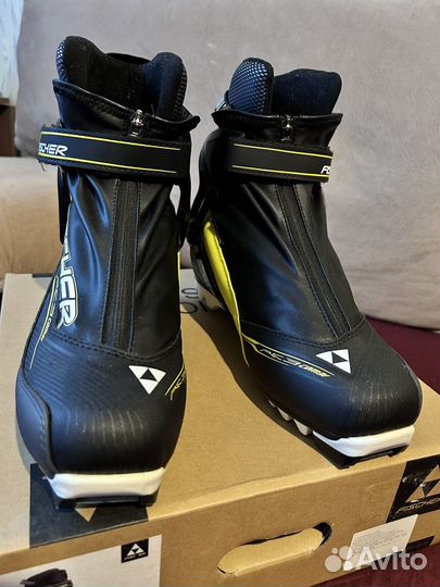 Лыжные ботинки fischer rc3 новые