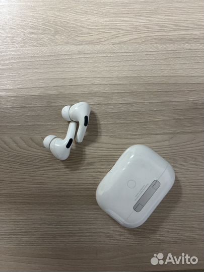 Беспроводные наушники Airpods pro