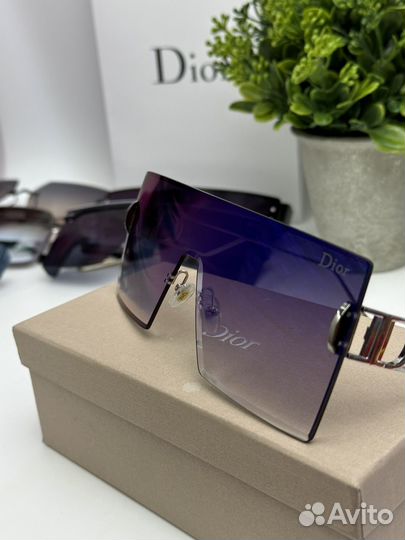 Солнцезащитные очки Dior