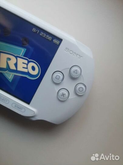 Sony PSP White 64GB (много игр)