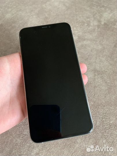 Телефон iPhone 11 pro max