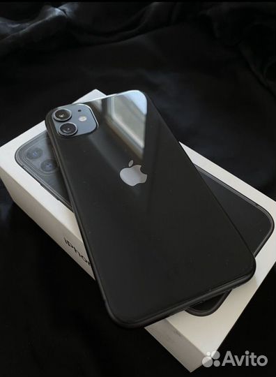 iPhone 11, 256 ГБ