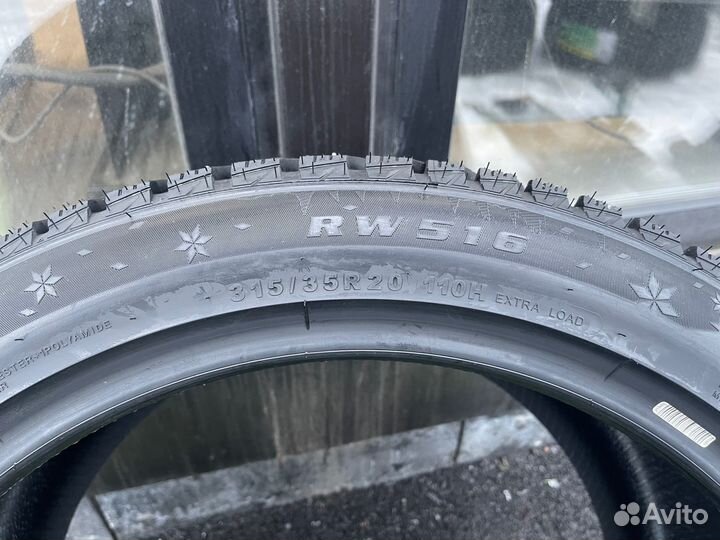 Kapsen IceMax RW516 275/40 R20 и 315/35 R20