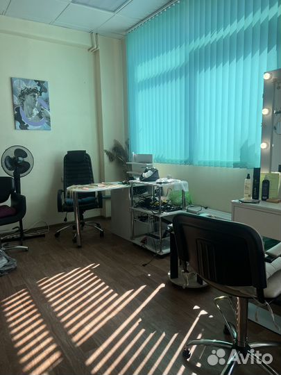 Кабинет с водой