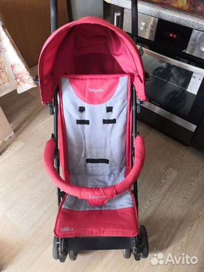 Прогулочная коляска трость