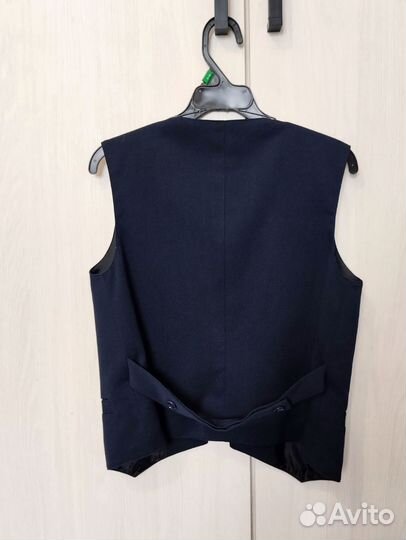 Жилетка для мальчика школьная 134