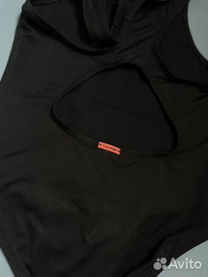 Купальник доя девочки calvin klein 98-104