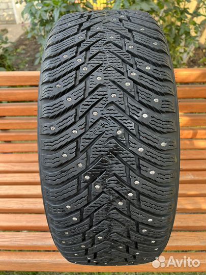 Nokian Tyres Hakkapeliitta 8 235/50 R18 101T
