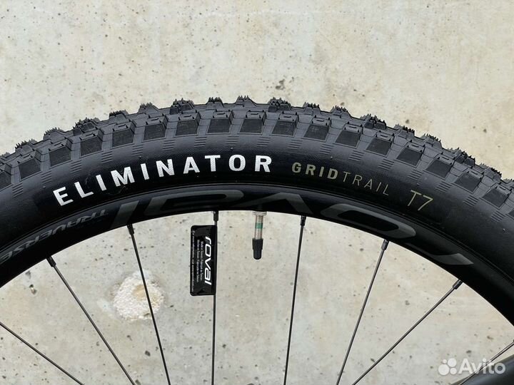 Топовый трейл Specialized Stumpjumper EVO LTD 2023