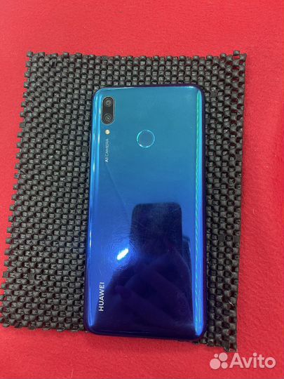 Телефон Huawei P Smart 2019