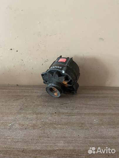 Генератор Passat B3 Audi 80 (026903015B)