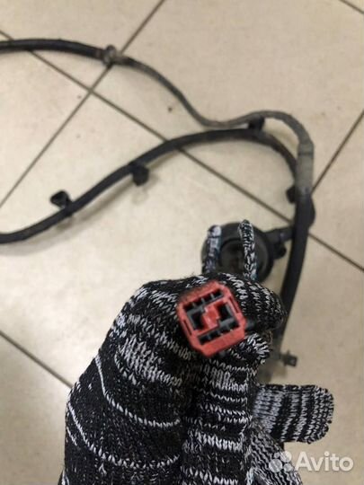 Проводка задней подвески volvo 31472552