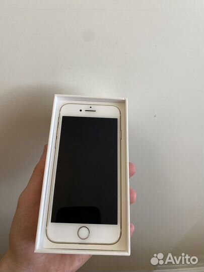 iPhone 7, 32 ГБ