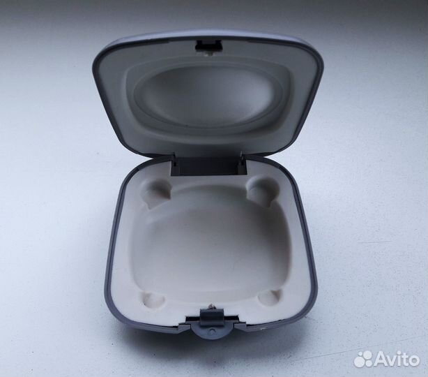 Футляры для портативных наушников