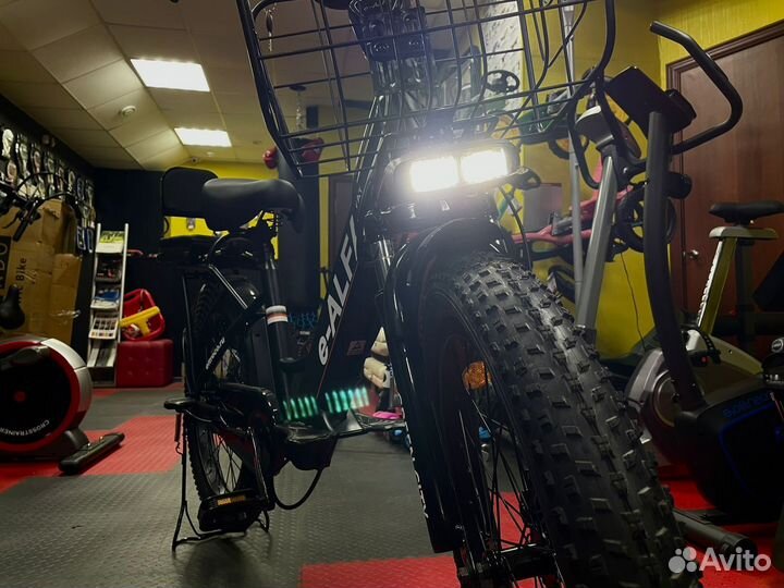 Электровелосипед Green City e-Alfa Fat