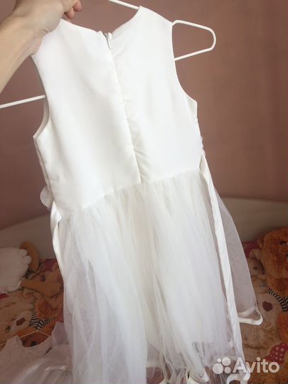 Платье нарядное для девочки 116