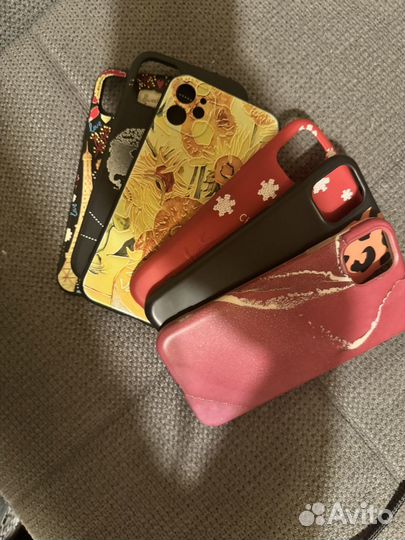 Чехлы на телефон iPhone 11