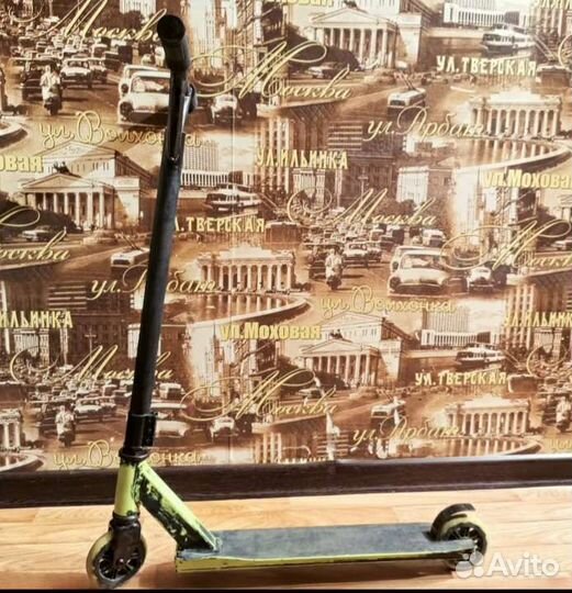 Трюковой самокат