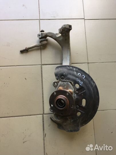 Поворотный кулак ступица цапфа audi A8 D3 quattro