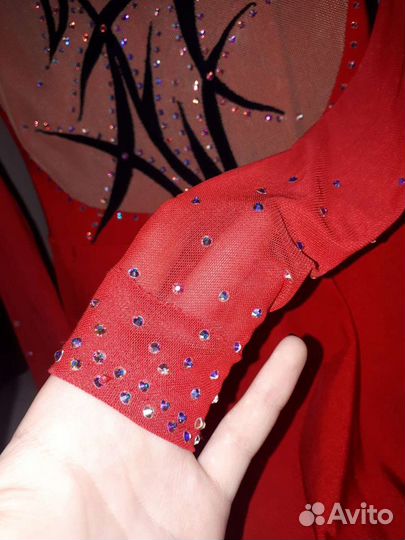 Костюм для фигурного катания