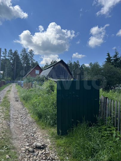 Дача 20 м² на участке 5 сот.