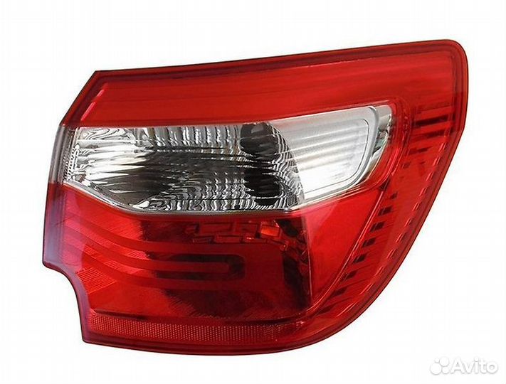 Фонарь правый Kia Rio 3