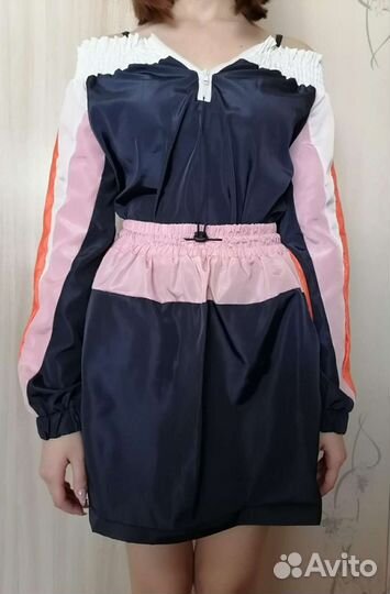 Спортивный костюм женский