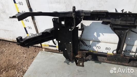 Передняя панель крепления облицовки (телевизор) ni